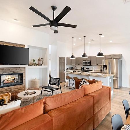 Alana House - Pool, Hot Tub, Bbq, Fire Pit And Walk To Hikes! Home Джошуа-Трі Екстер'єр фото